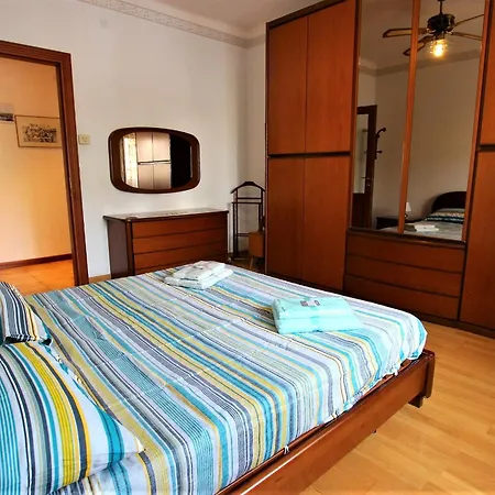 Darma Parla Di Mare 公寓